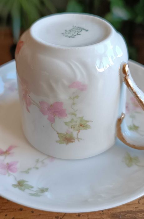 Duo do mokki (filiżanka i spodek) W. Guérin & Cie, Limoges.