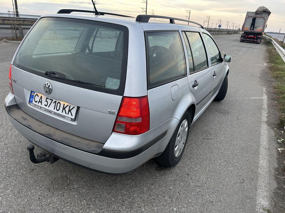 Гольф 4 універсал 2005