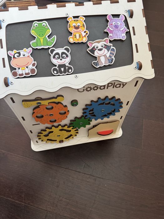 Бізіборд будиночок розвиваючий GoodPlay