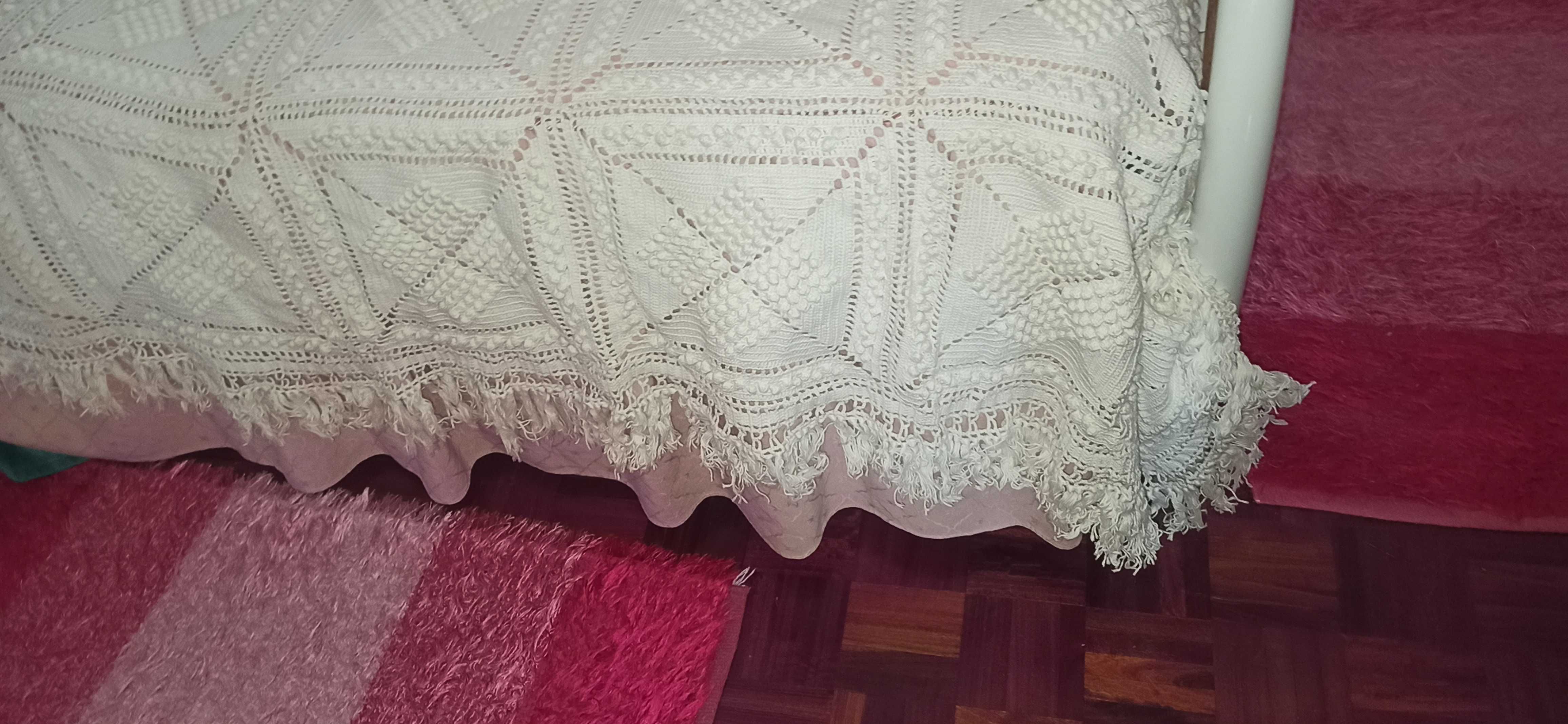 Colcha de renda antiga
