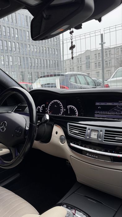 Mercedes Benz W221 рестайлінг