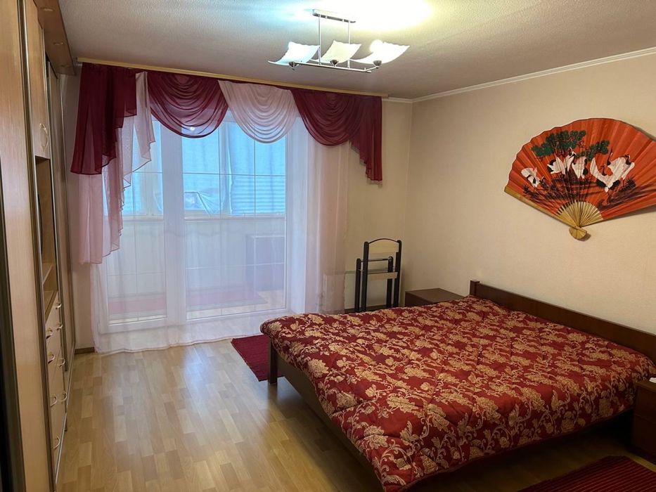 Оренда двокімнатної квартири на Замості, Будинок Офіцерів. Острозького