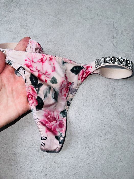 Трусики Victoria’s Secret со стразами оригинал S