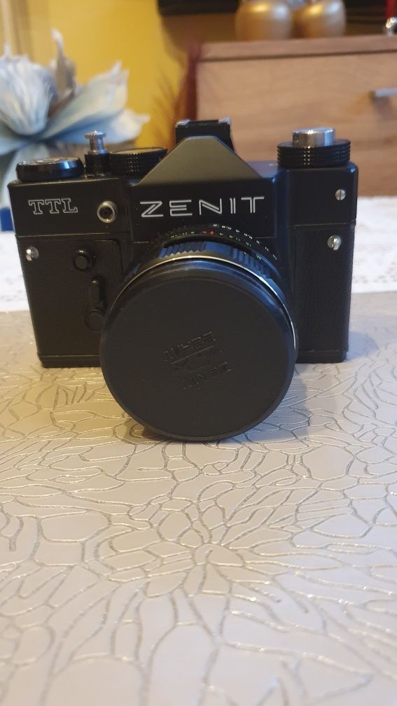 Aparat fotograficzny Zenit TTL