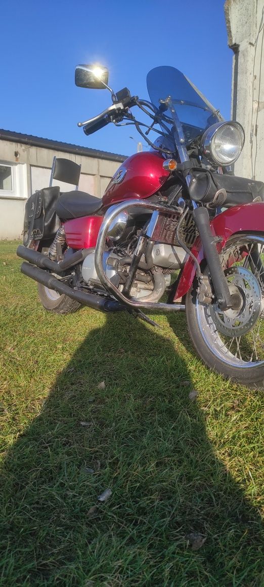 Honda Shadow by 125