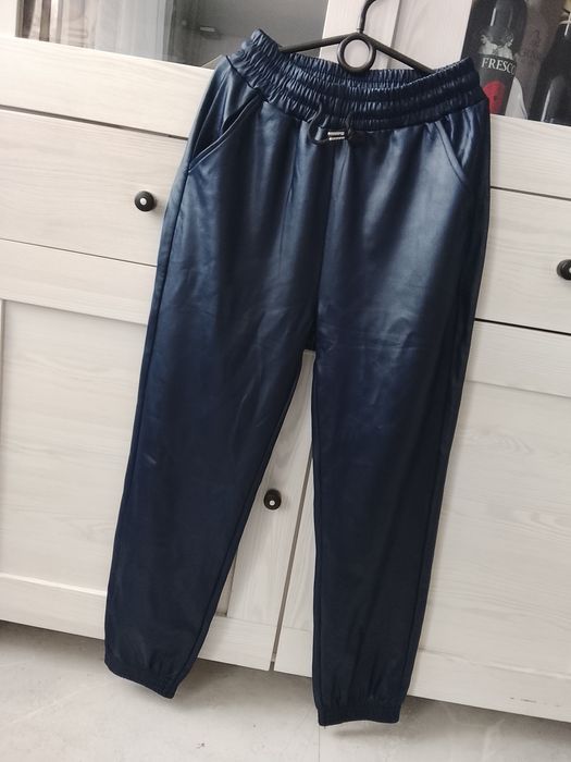 Spodnie skórzane Granat