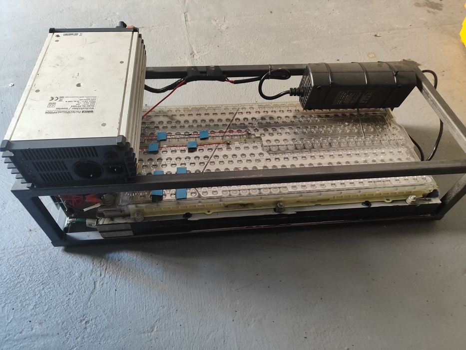 Зарядна станція на 5 кВт.