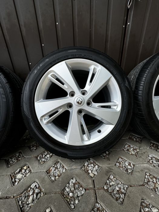 Felgi / Koła 5x114.3 Renault Talisman Megane Scenic Arkana 215/50/17