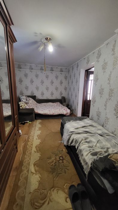 Продаю будинок в Миколаївському районі.