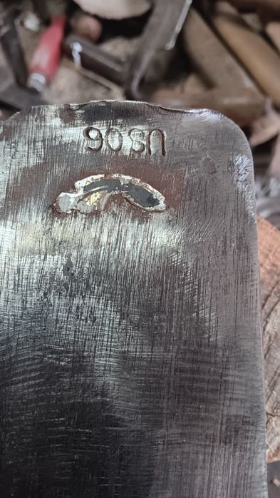 Stara siekiera US06