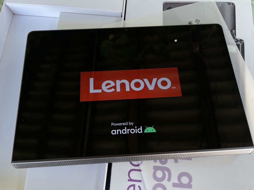 Планшел Lenovo Yoga Tab 11