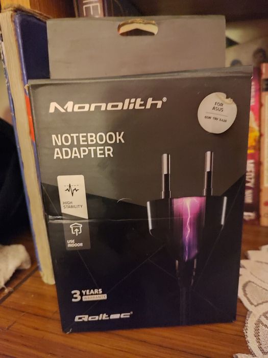 Zasilacz /ładowarka do laptopa