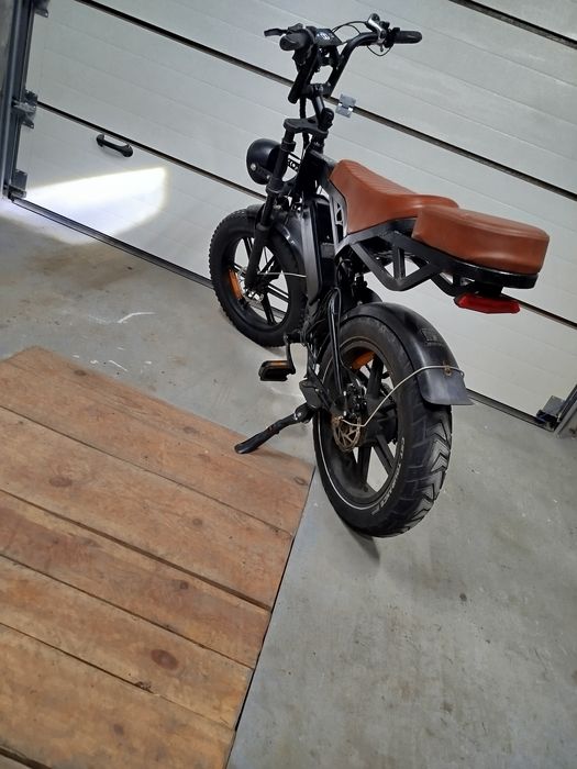 Електровелосипед фетбайк