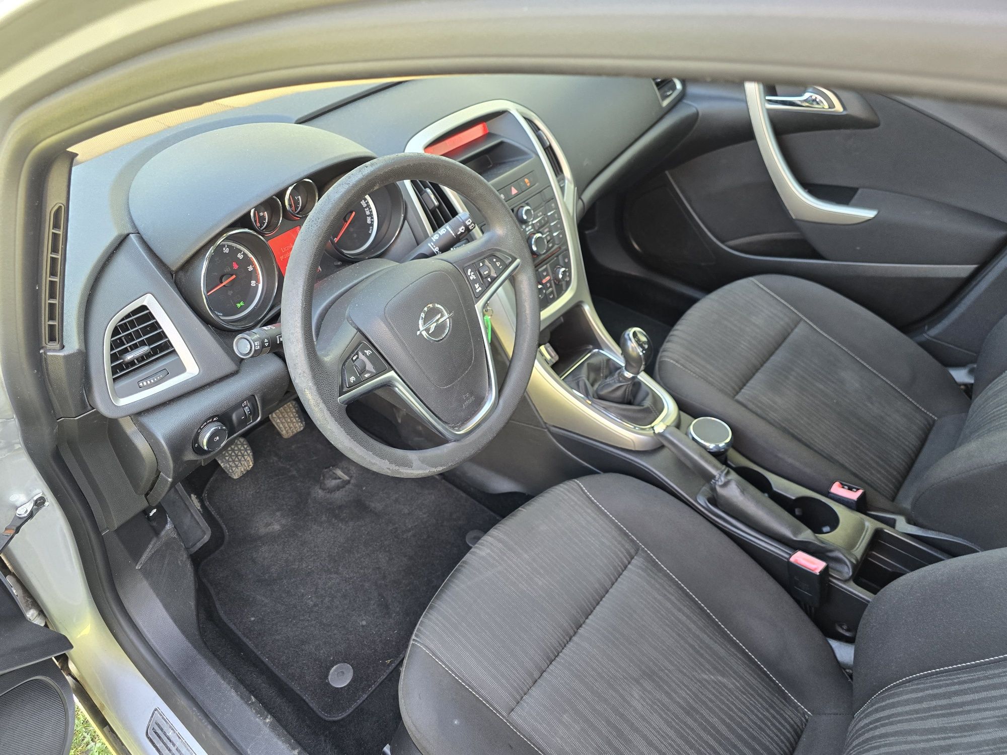 Opel Astra 1.4 benzyna Ecoflex