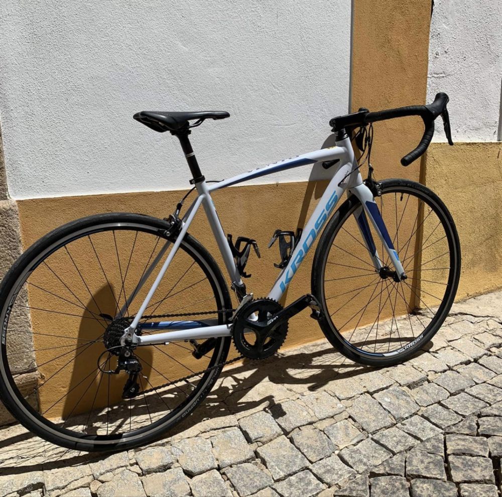Bicicleta Kross vento