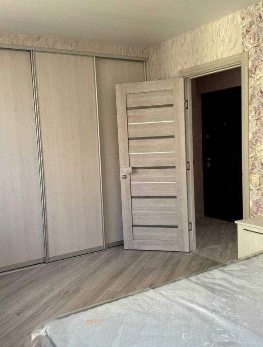 продаж 2-к квартири, жк "Атлант на київській"