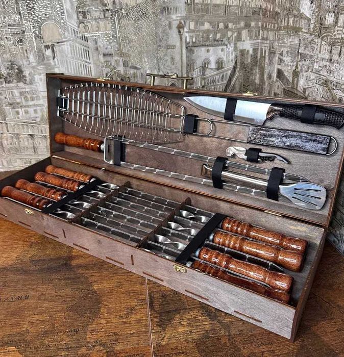 Набір шампурів в кейсі / набор шампуров - подарунок чоловіку ,барбекю.