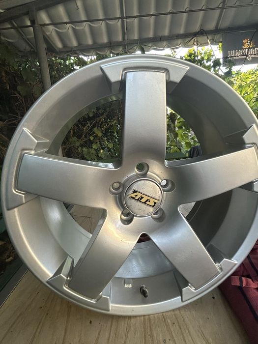 Легкосплавні диски.