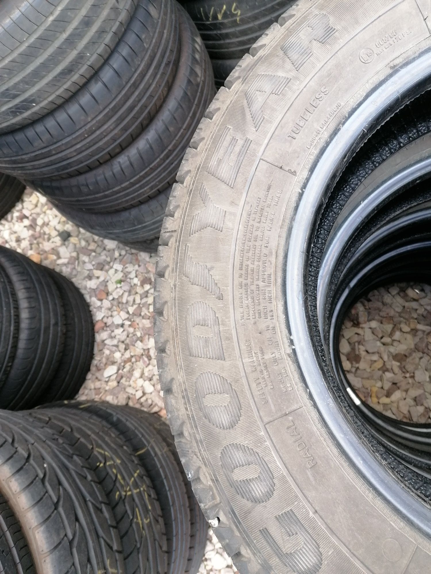 195/75/16 C Goodyear wielosezonowe całoroczne