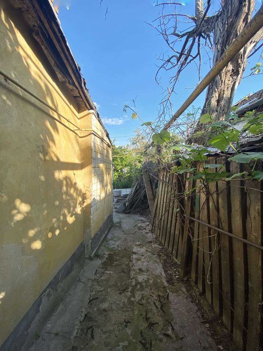 В продаже часть крепкого дома, в Суворовском районе, Кривая балка.