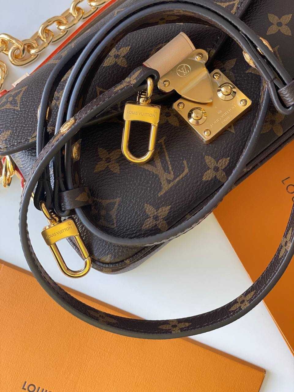 Оригинальная сумка от Louis Vuitton Metis Pochette