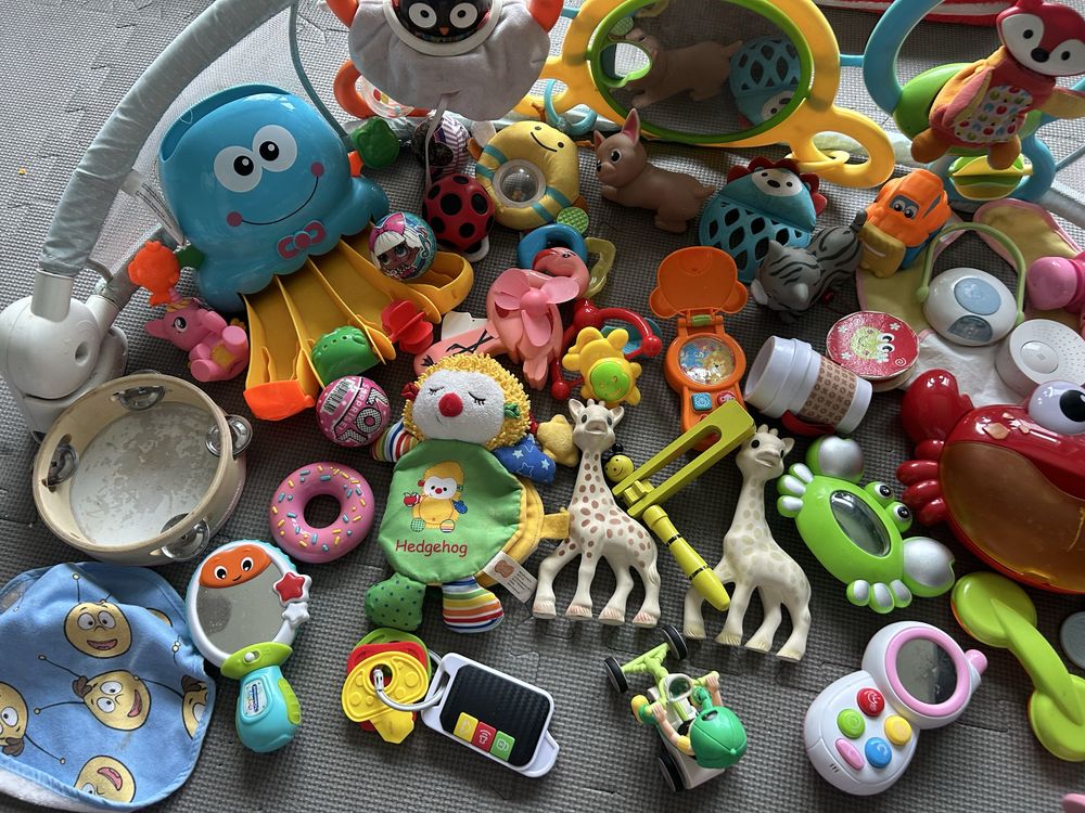 Zestaw zabawek niemowlęcych, fisher price, żyrafa sophie