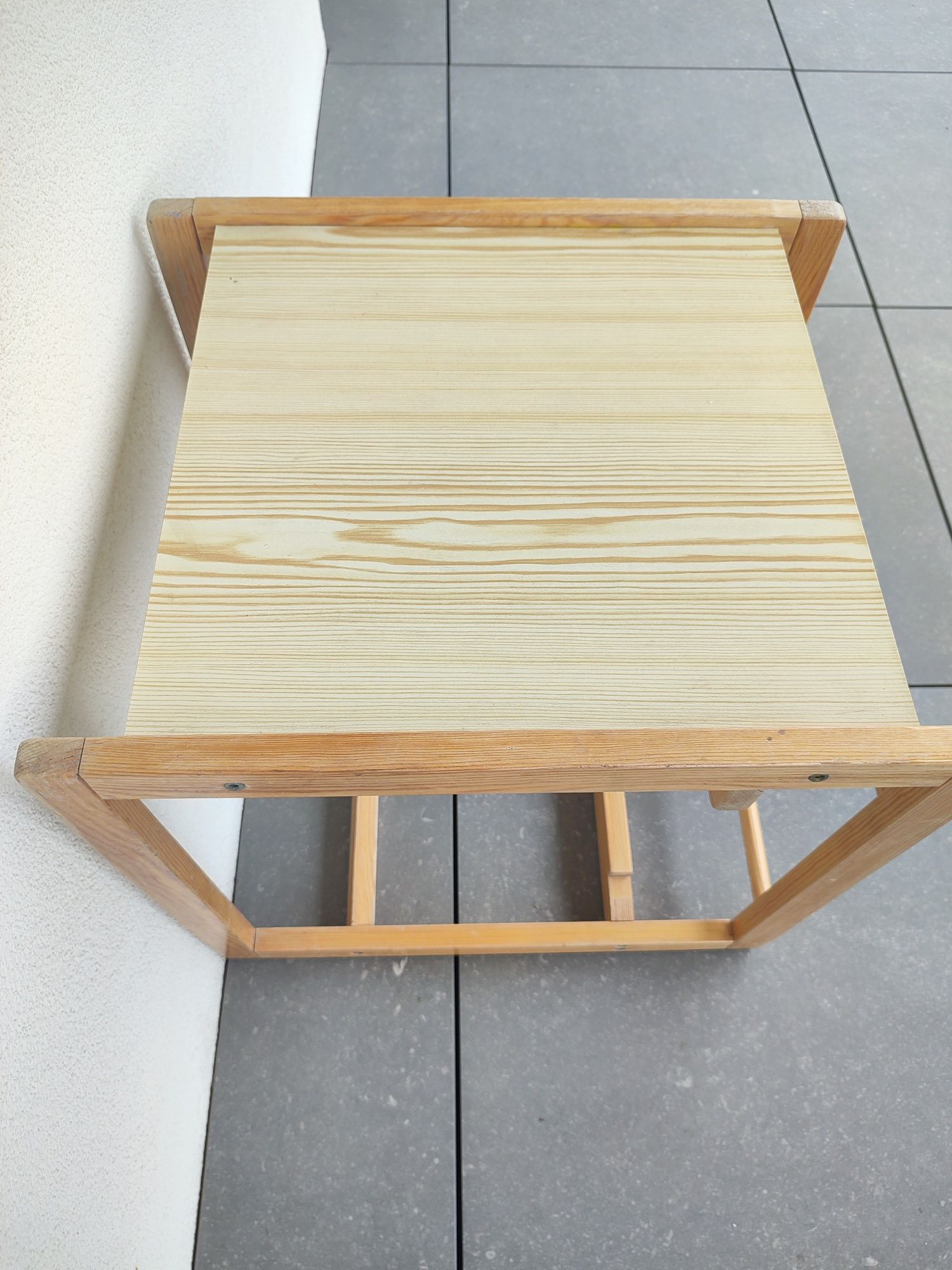 Stolik dziecięcy 40 X 43 x 48