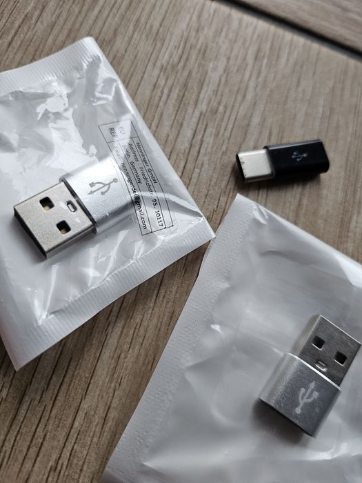 Przejściówka USB C na standard USB lub Micro USB na USB C