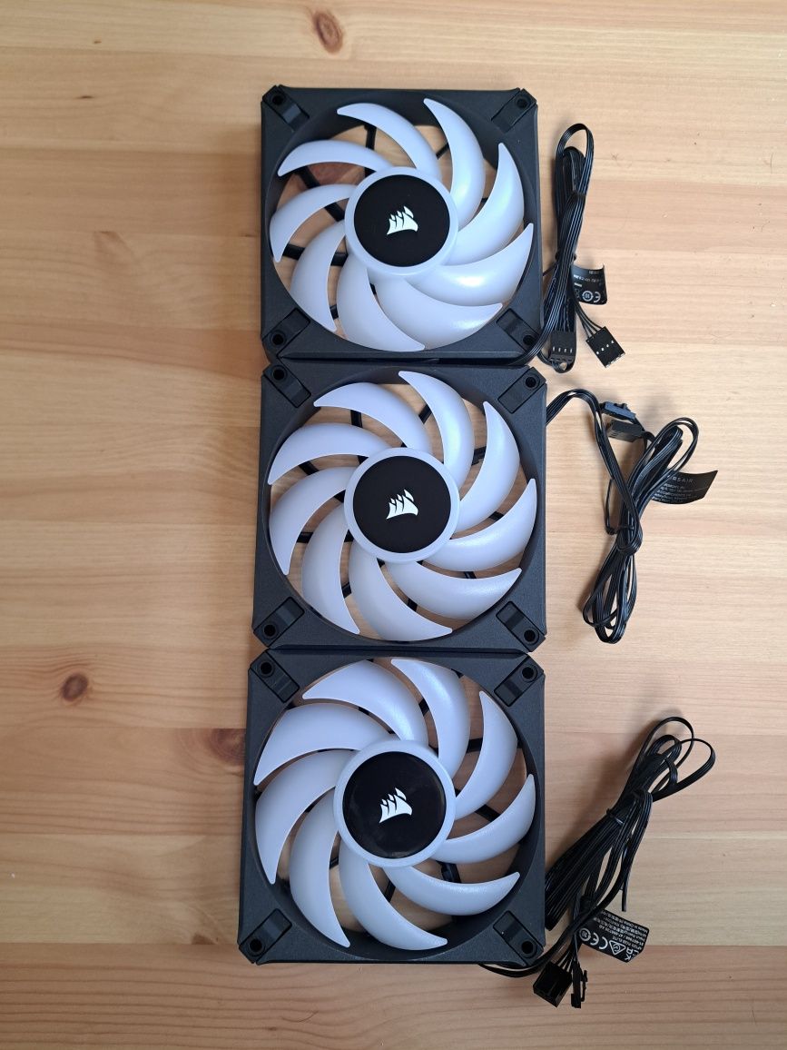 Wentylatory Corsair af120 elite rgb