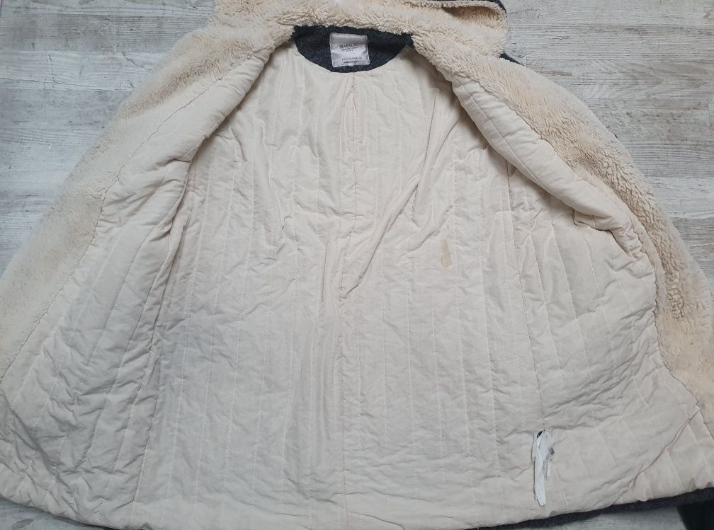 Wełniany płaszcz z kożuszkiem futerkiem zara midi