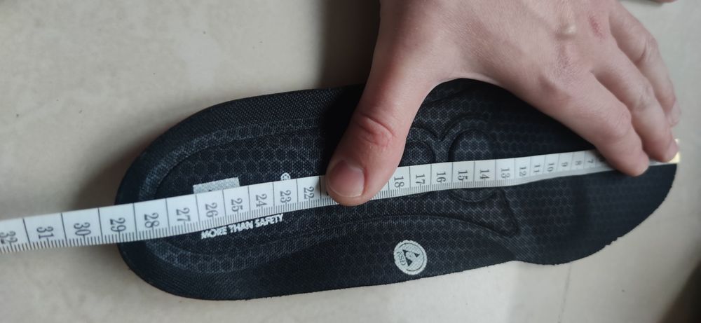 Buty robocze rozmiar 43 rękawiczki gratis