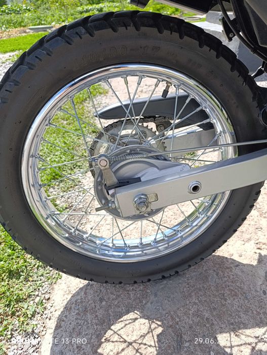 Мотоцикл Honda XR150l