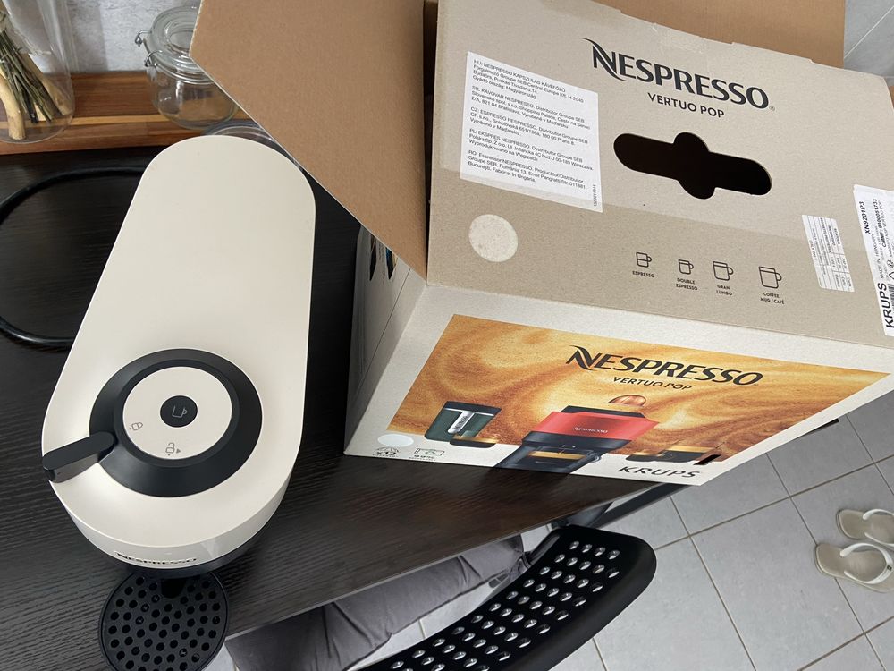 Máquina de Café Vertuo Pop