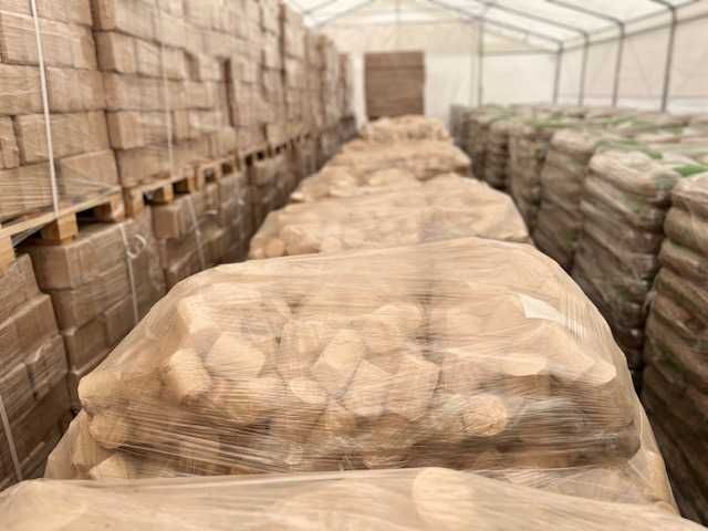 Brykiet liściasty wałek 900kg