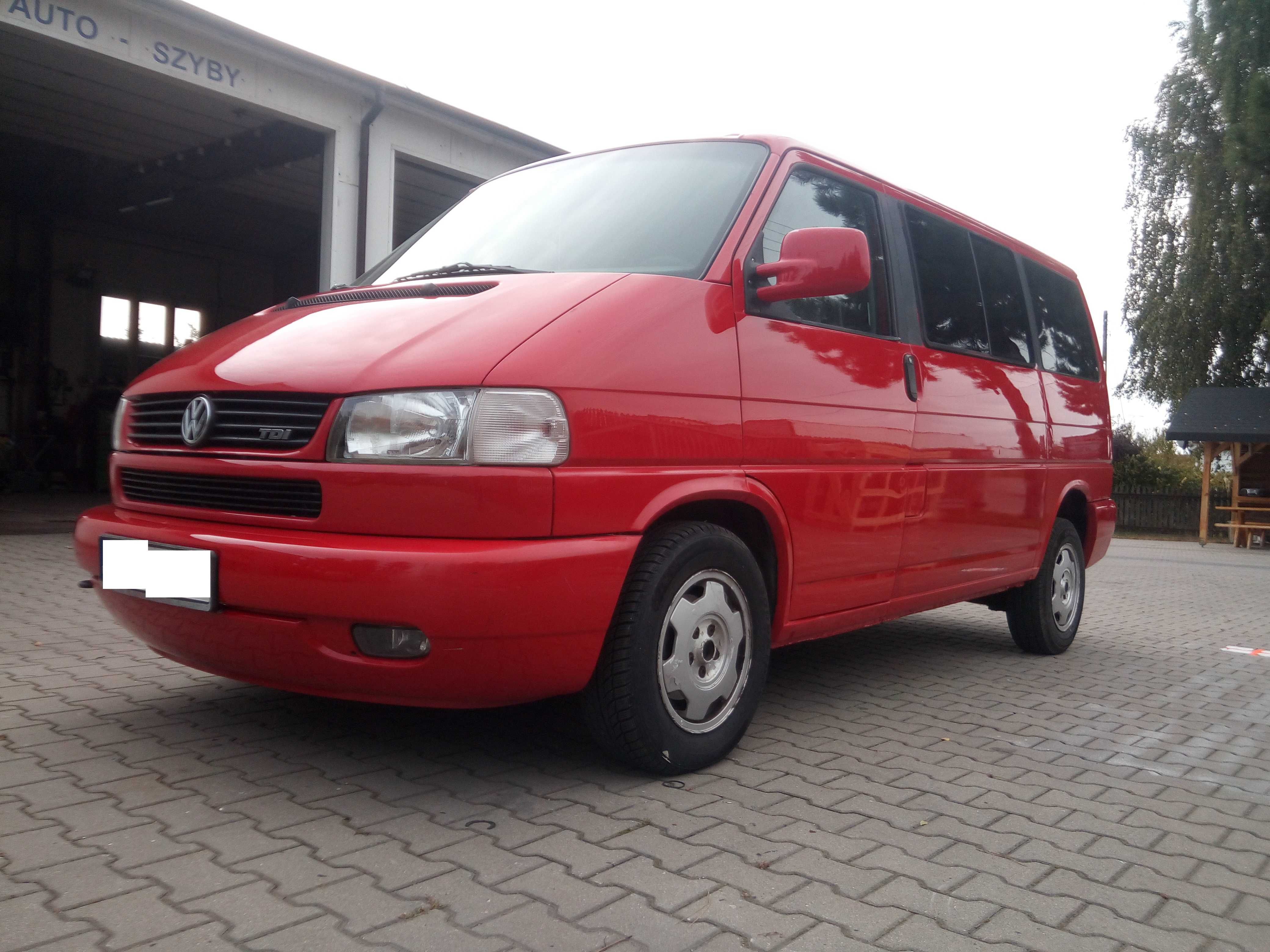 Volkswagen Transporter Multivan 1996r 2,5 TDI