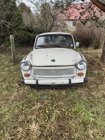 Trabant kompletny