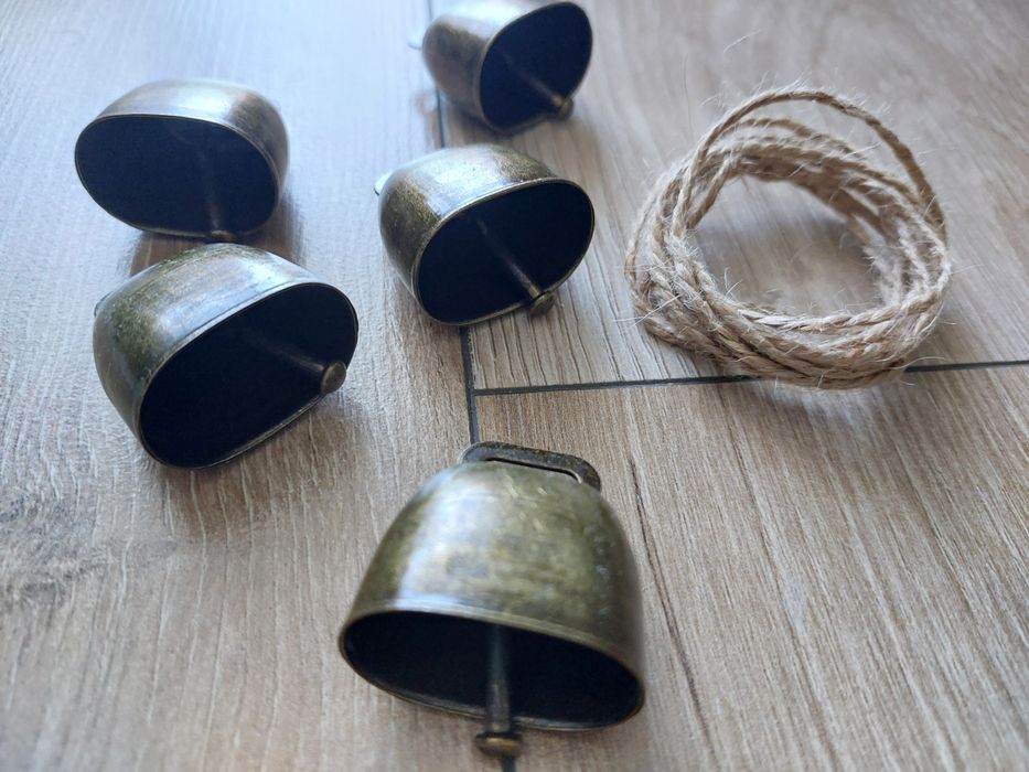 5x Żeliwne dzwonki krowie barany owieczki dźwięk ozdoba święta dzwonki