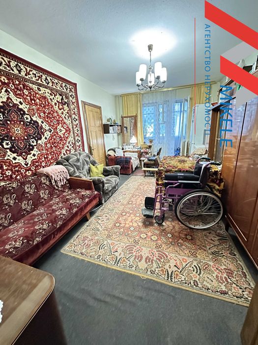 Без %  5к.кв.103,49 кв.м, вул. Каштанова 8А  Деснянський р-н
