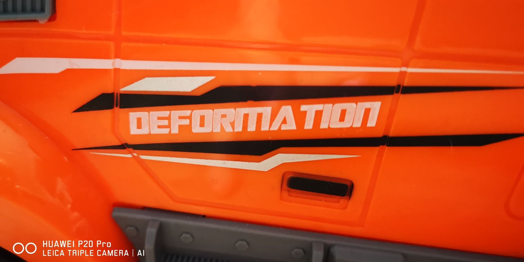 Max robot deformation transformers