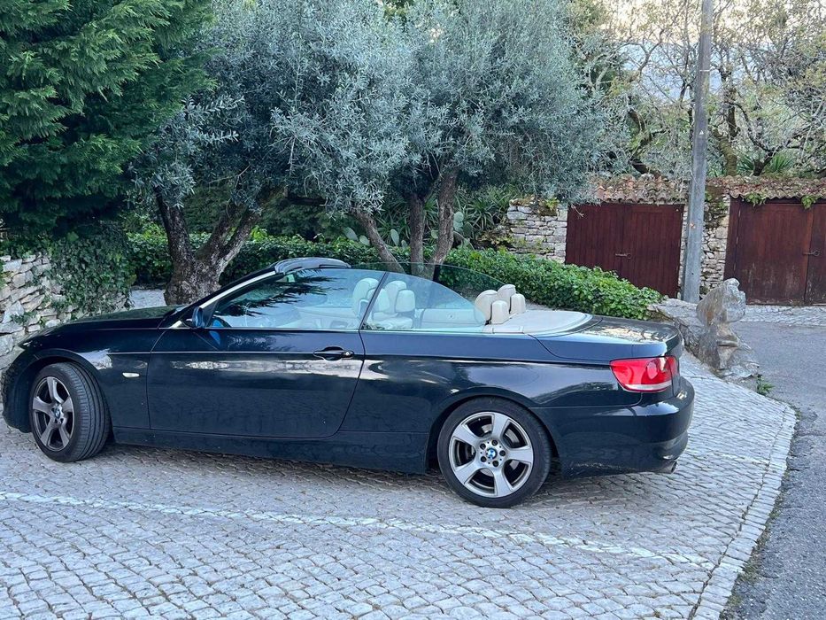 BMW 320d cabrio em BOM Estado