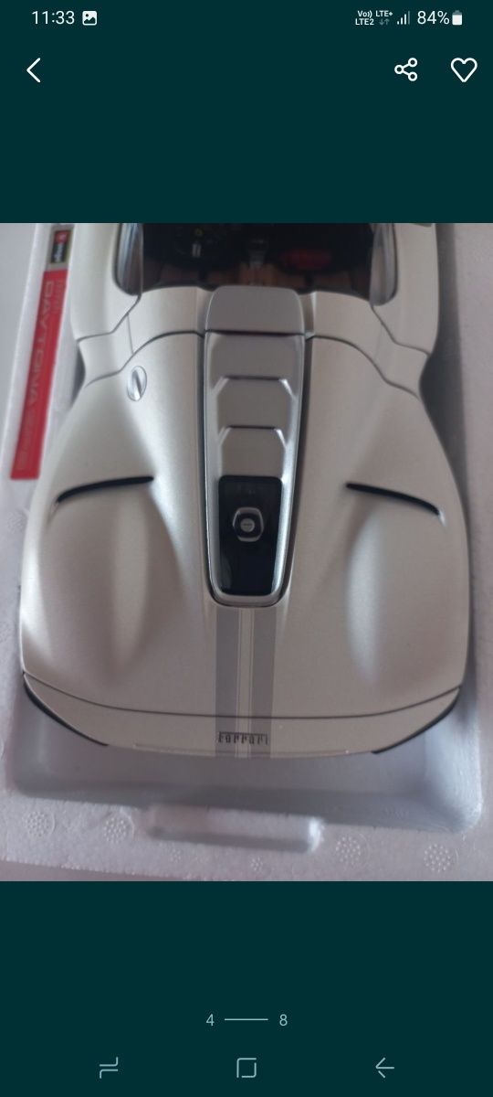 Bburago Ferrari Daytona SP3 ,kolor biały,seria Signature, skala 1:18