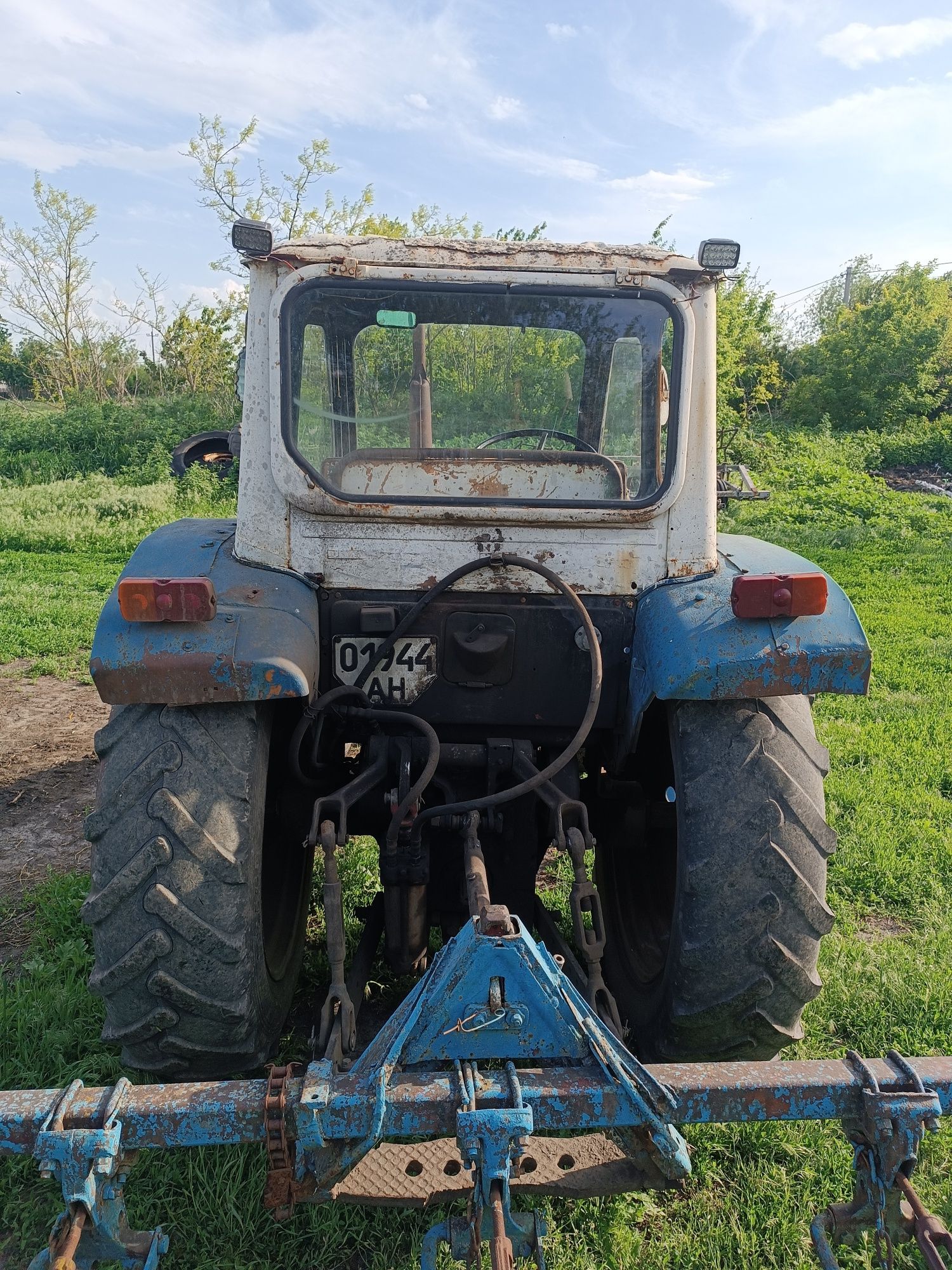 Продам ЮМЗ 6 мала кабіна