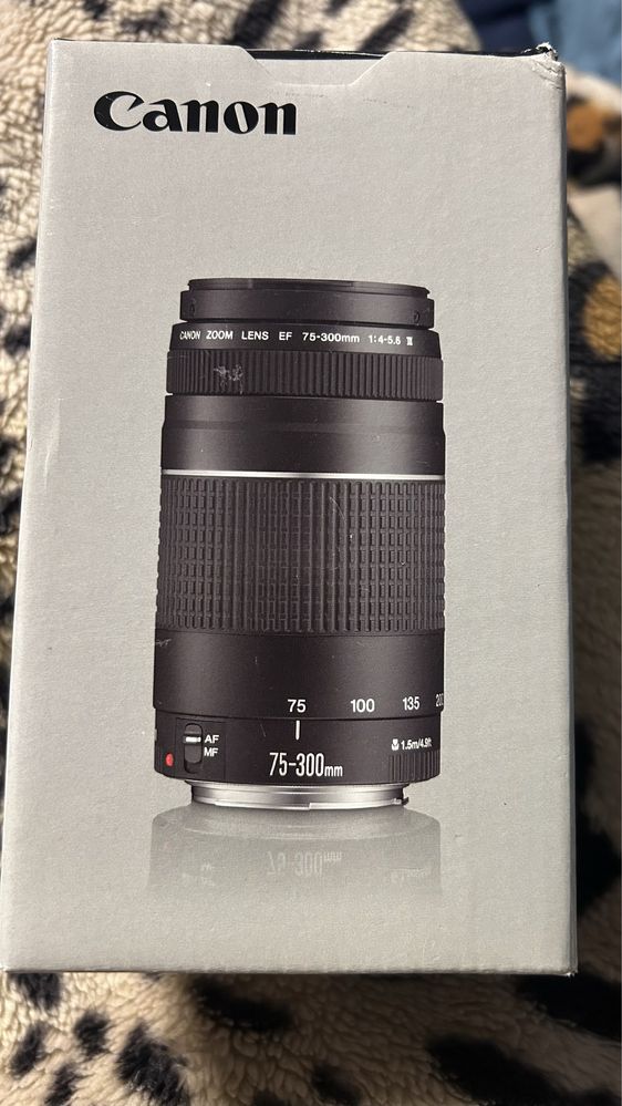 Объектив canon EF 75-300mm