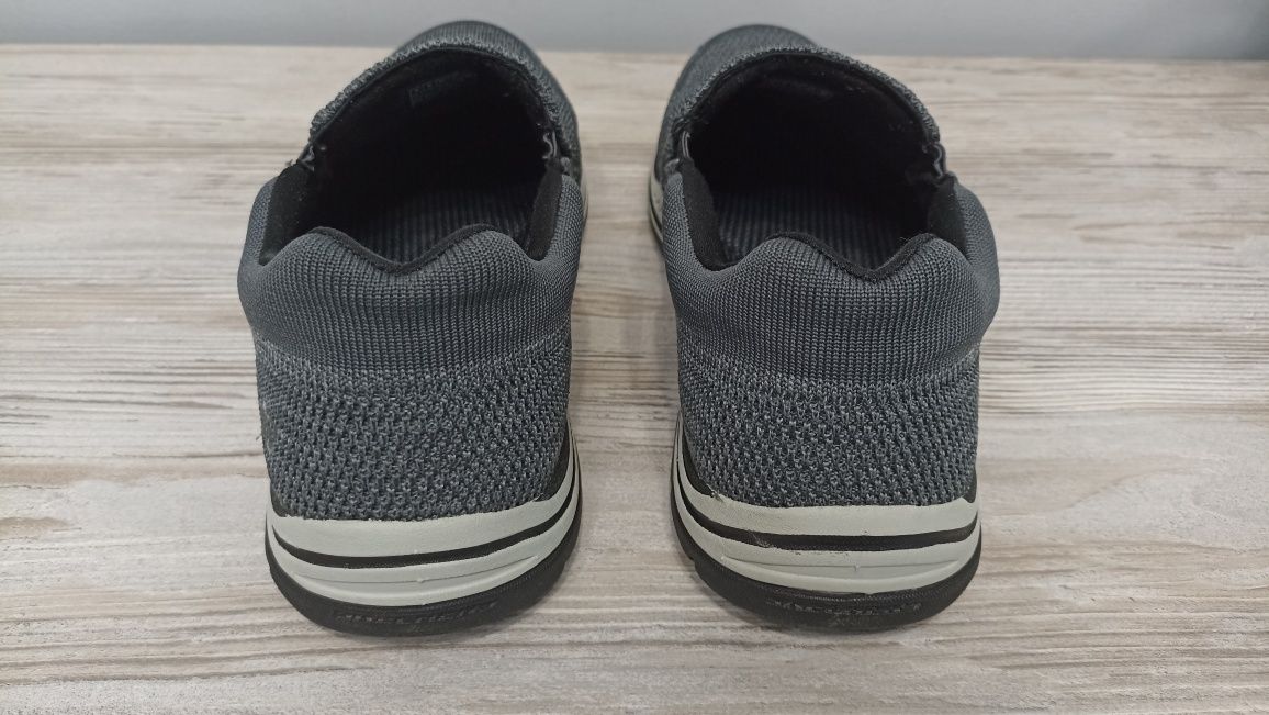 Skechers Mens Relaxed Fit Expected Gomel, USA 9 (27 см), б/в