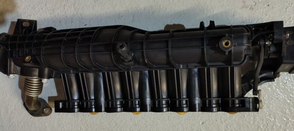 Kolektor ssący 1.7crdi