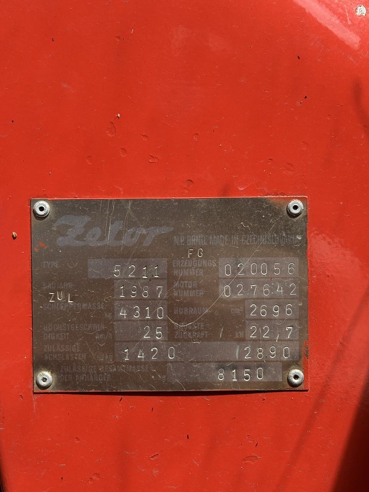 Sprzedam traktor Zetor 5211