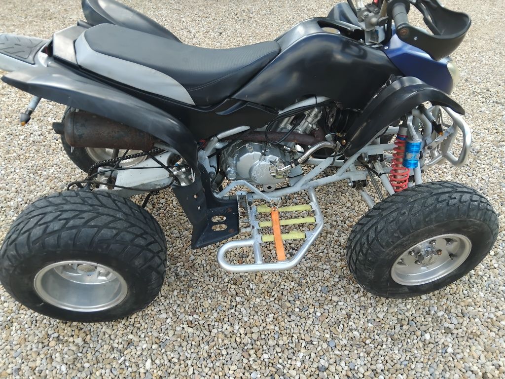 Quad 200 lc zarejestrowany atv eagle buty kask