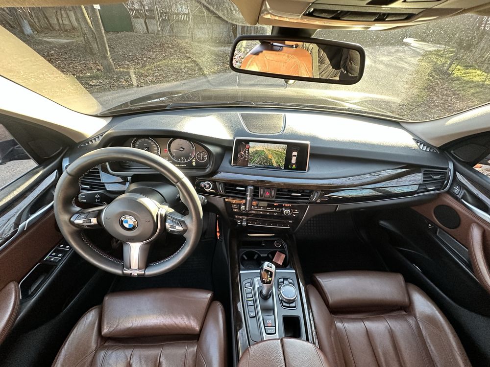 Продам своего BMW X5 F15 30d 2013 года