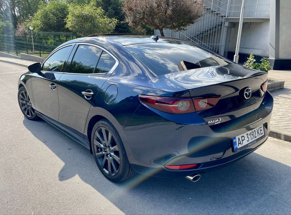 Mazda 3 2021г. 4*4 Premium Black