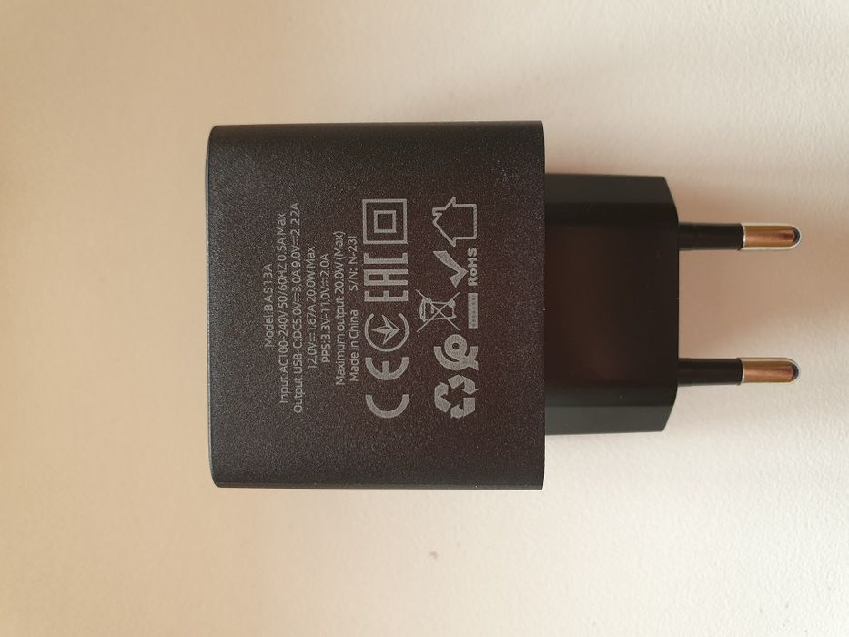 Зарядное устройство Borofone PD 20w